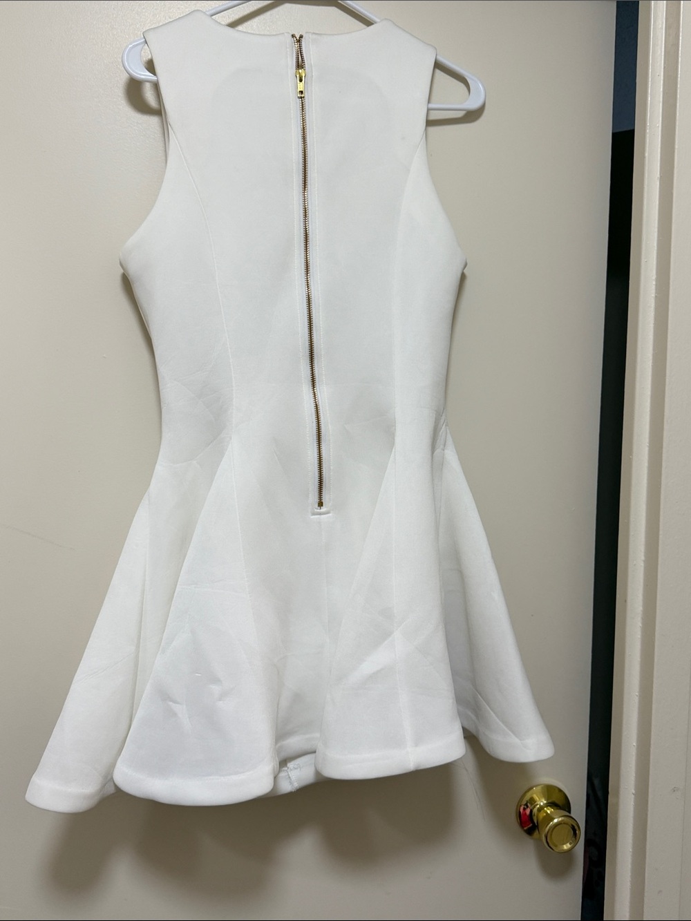 Fashion Nova White Sleeveless Double-Breasted Mini Dress with Gold Buttons - Picture 4 of 4